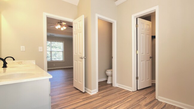 Building Photo - 25 Cherrystone Walk