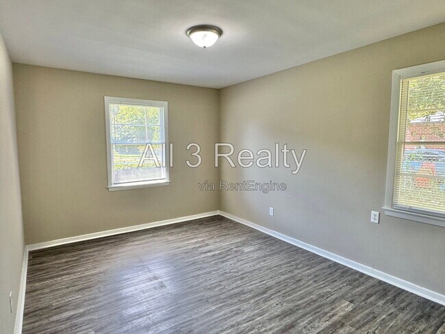 Building Photo - 3719 Bridlewood Dr