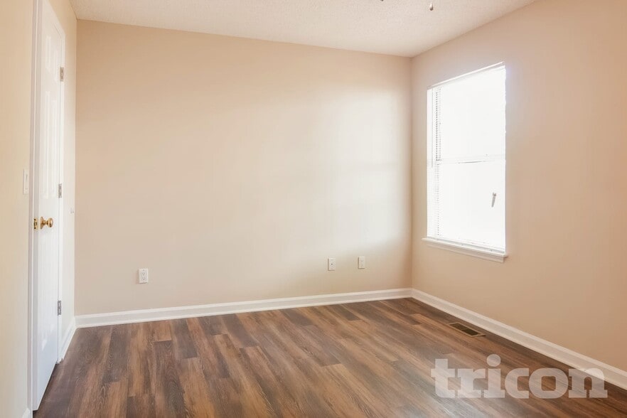 Building Photo - 108 Quinton Ln