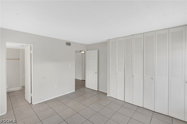 Building Photo - 1830 Maravilla Ave