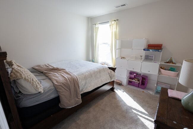 Building Photo - 3174 White Ash St