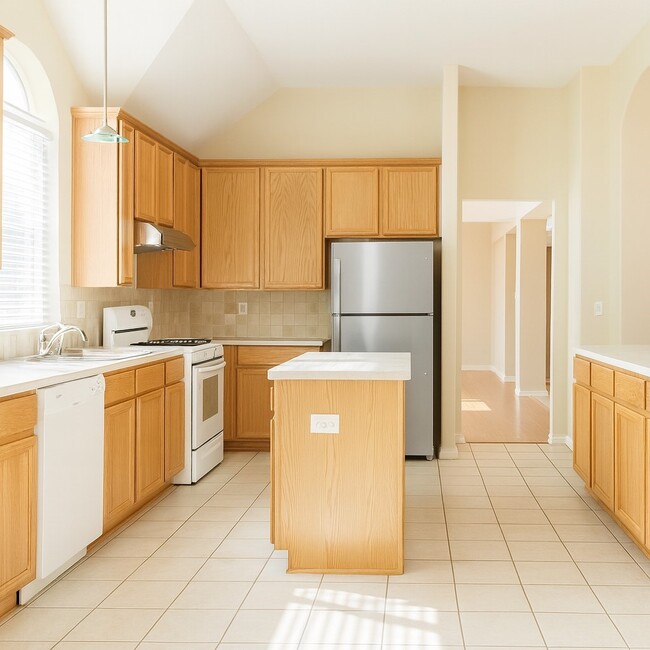 Building Photo - 10706 White Oak Park Ct