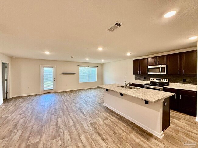 Building Photo - 6420 Churchill Cir