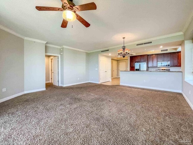 Building Photo - 612 Lost Key Dr