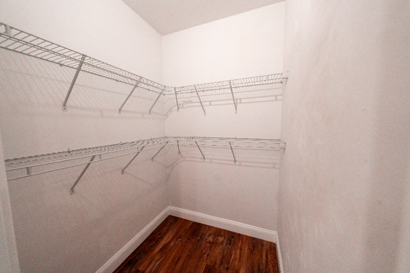 Building Photo - 19 Academy Dr