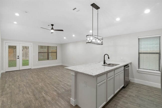 Building Photo - 13018 Walden Rd