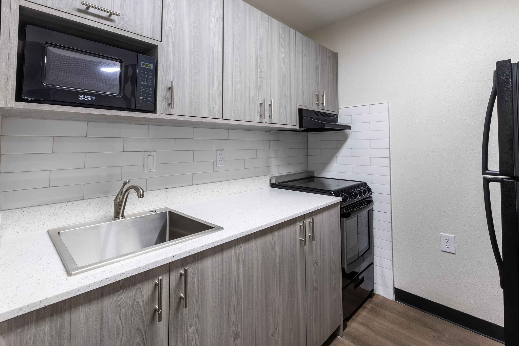 Building Photo - Furnished Studio-Columbia - West - Stoneridge Dr.