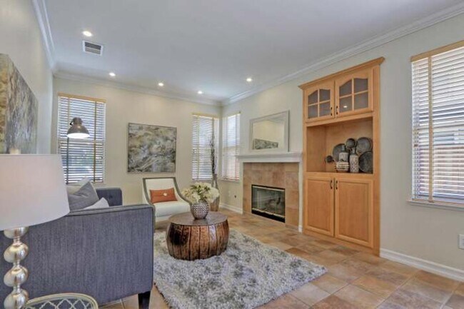 Building Photo - Gorgeous Home | Desirable Location | A/C