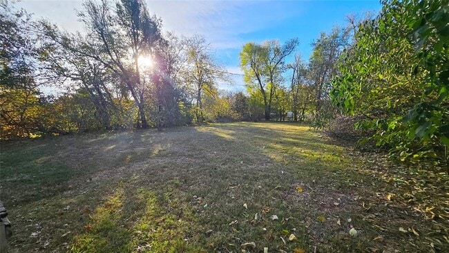 Building Photo - 4110 SE 11th St