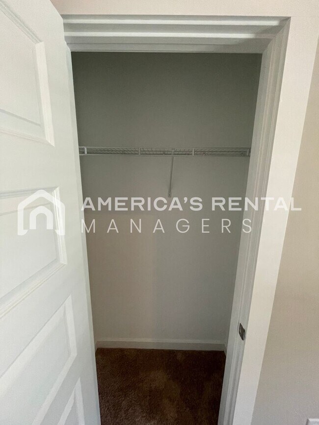 Building Photo - Home for Rent in Jasper, AL!!!  View with 48 Hours Notice!