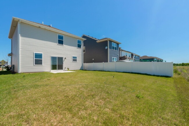 Building Photo - 1399 Grand Tetons Dr