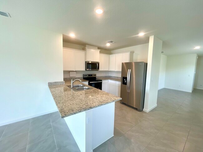 Building Photo - 12440 Rimini Wy