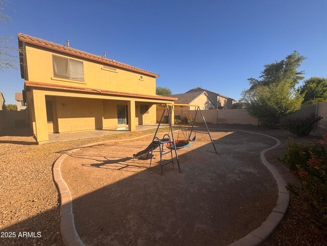 Building Photo - 20956 N Sansom Dr