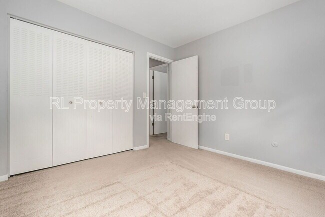 Building Photo - 1340 Baja Ln