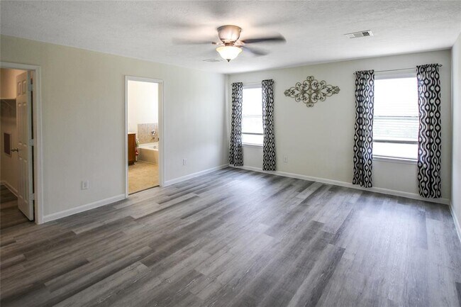 Building Photo - 4519 Ashberry Pine Ln