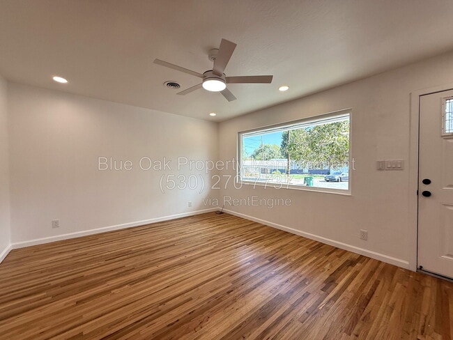 Building Photo - 847 Nancy Ln
