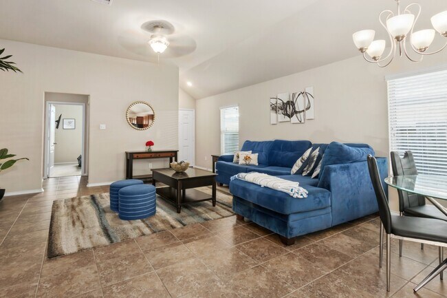 Building Photo - 7006 Whitlow Wonder Ln