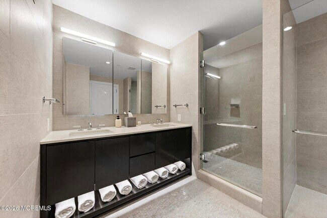 Building Photo - 30 Melrose Terrace