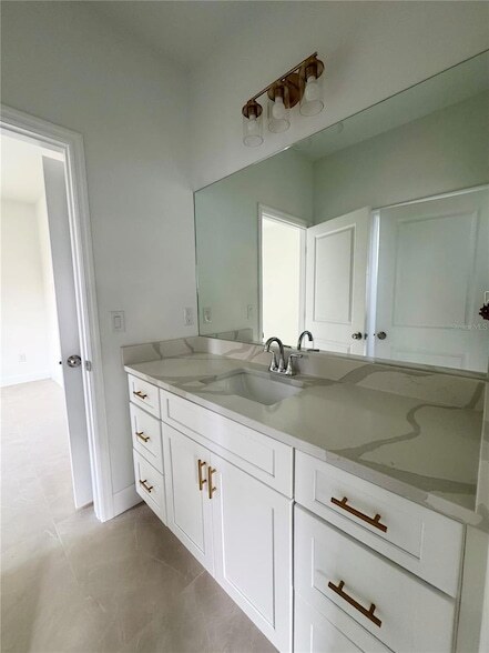 Building Photo - 13435 Bouvardia Ln