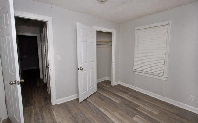 Building Photo - 1401 Todd Ave