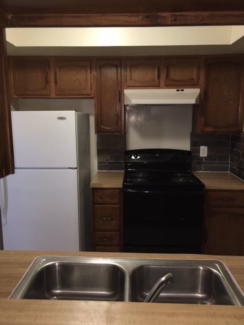 Building Photo - 421 San Mateo Dr