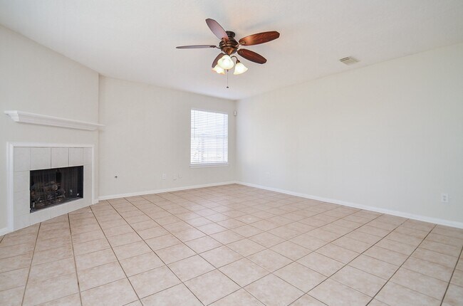 Building Photo - 3027 Texas Oak Dr