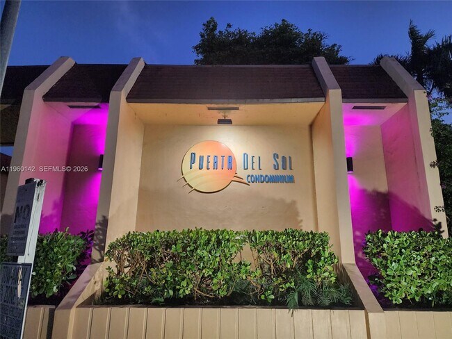 Building Photo - 9970 SW 88th St