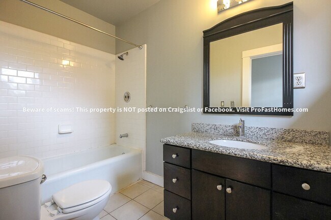 Building Photo - 4626 NE 29th Ave