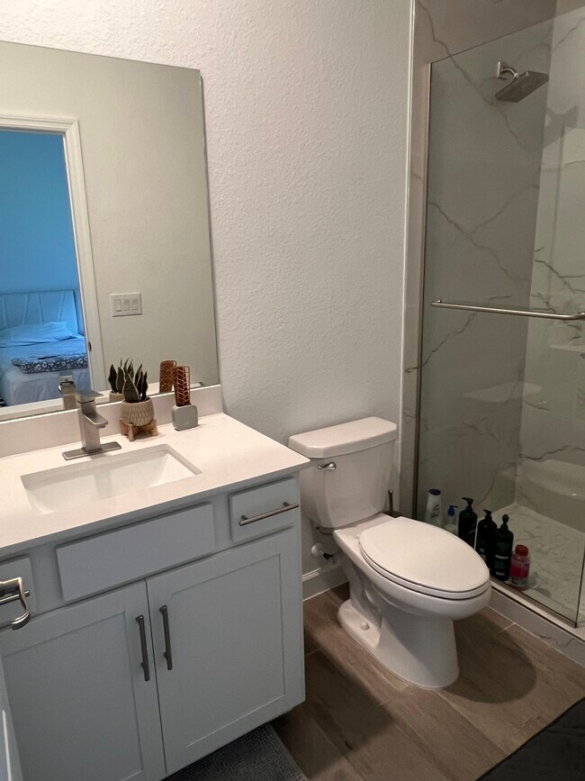 Building Photo - 15042 White Pearl Rd