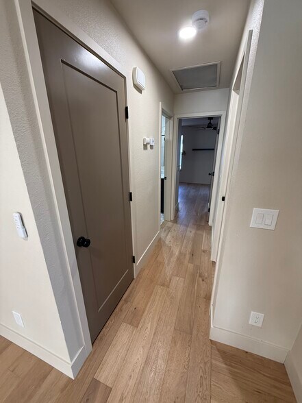 Building Photo - 11473 Quartz Dr