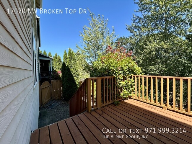 Building Photo - 17070 NW Broken Top Dr