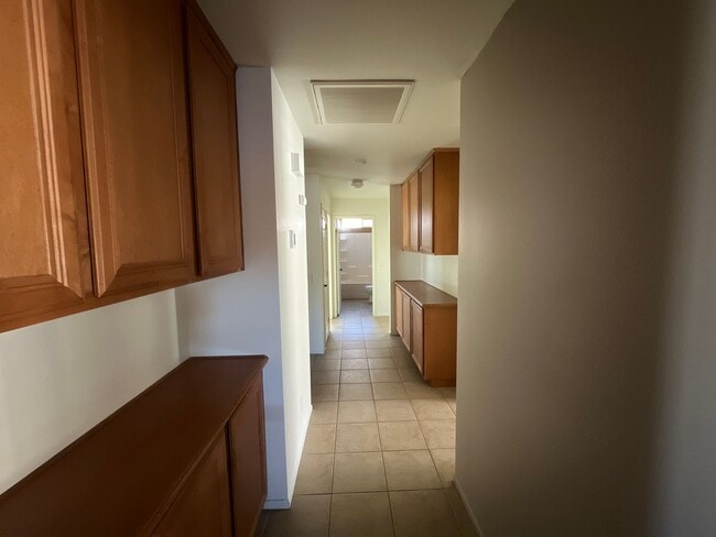Building Photo - Wow must see 4 bedroom Plus 2 bath Home in...