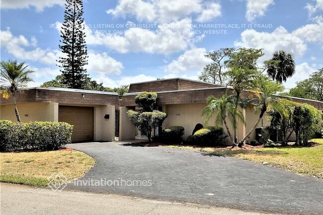 Building Photo - 4903 Banyan Ln