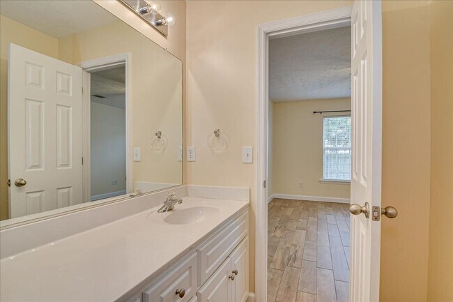 Building Photo - 969 Cammaron Way