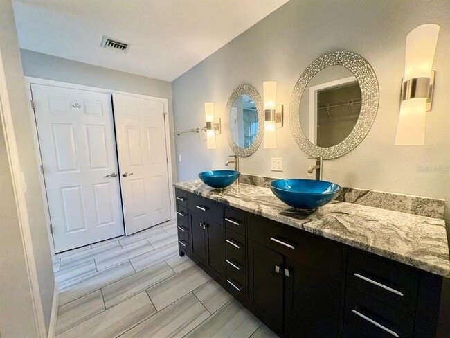 Building Photo - 1201 86th Ave N