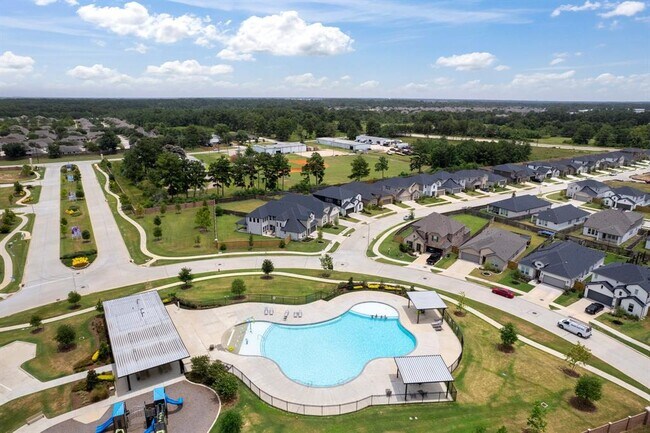 Building Photo - 1203 Buffalo Run