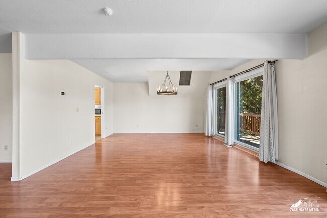 Building Photo - 6010 Staedem Dr