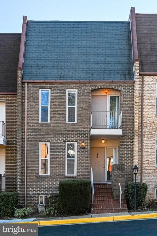 Building Photo - 1727 Cy Ct