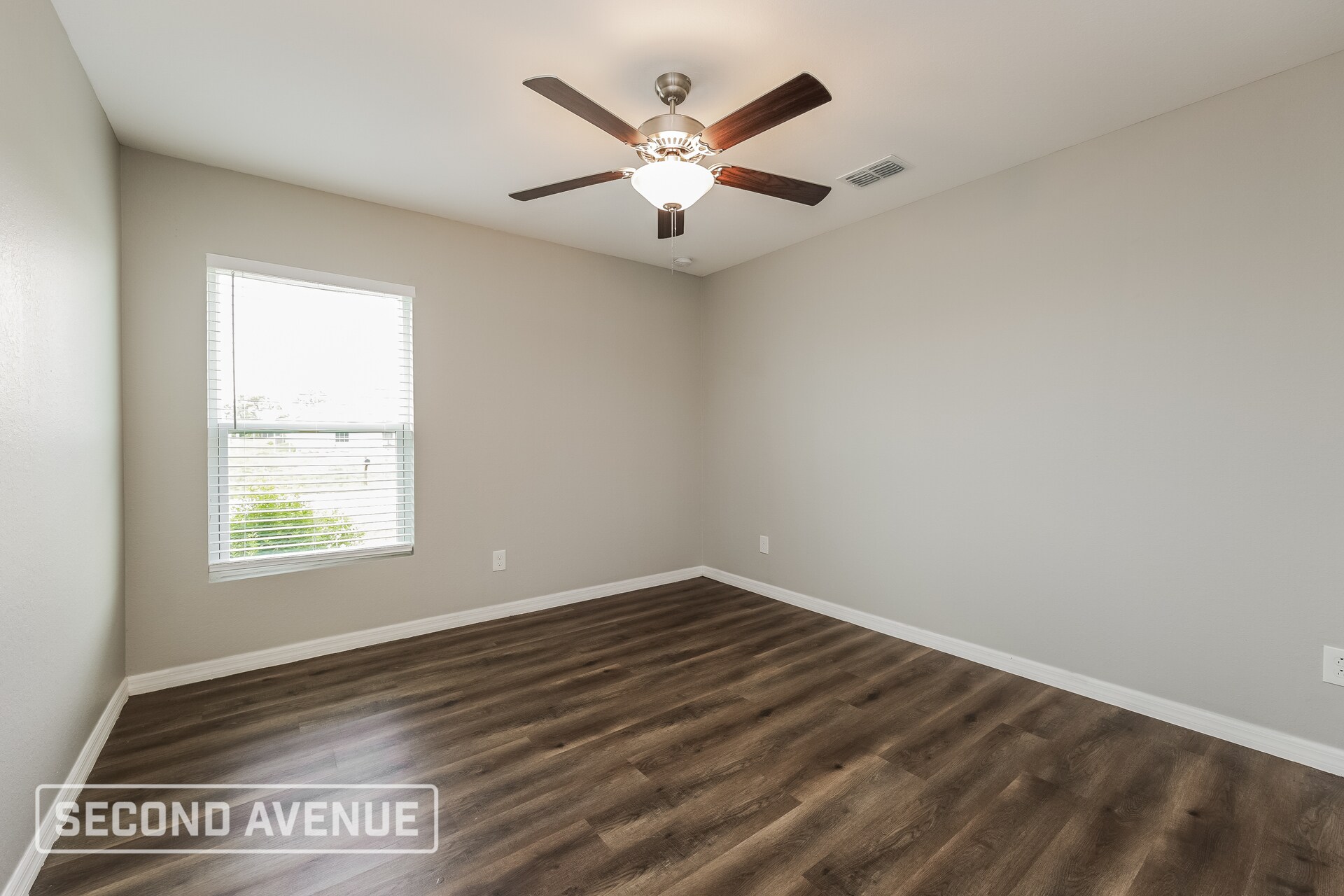 Building Photo - 1811 NW 15th Ave