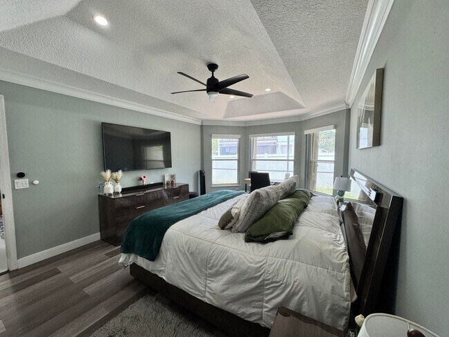 Building Photo - 18038 Rhumba Way