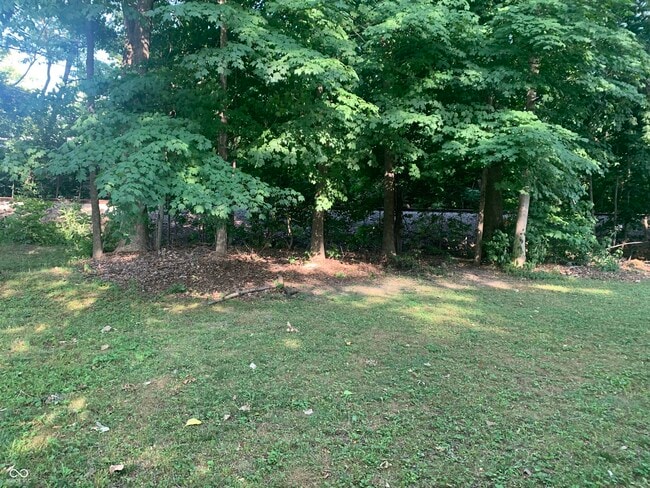 Building Photo - 333 Beechwood Ct
