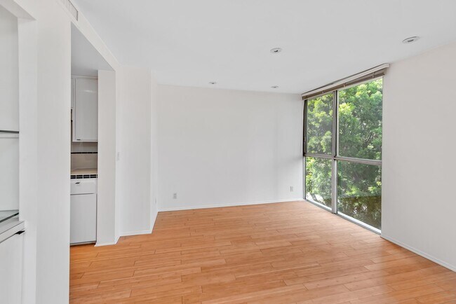 Building Photo - 2160 Century Park E