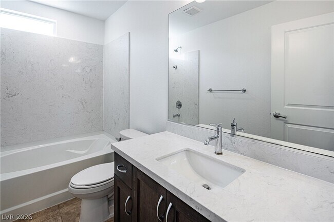 Building Photo - 8040 Carpenter Creek Ave