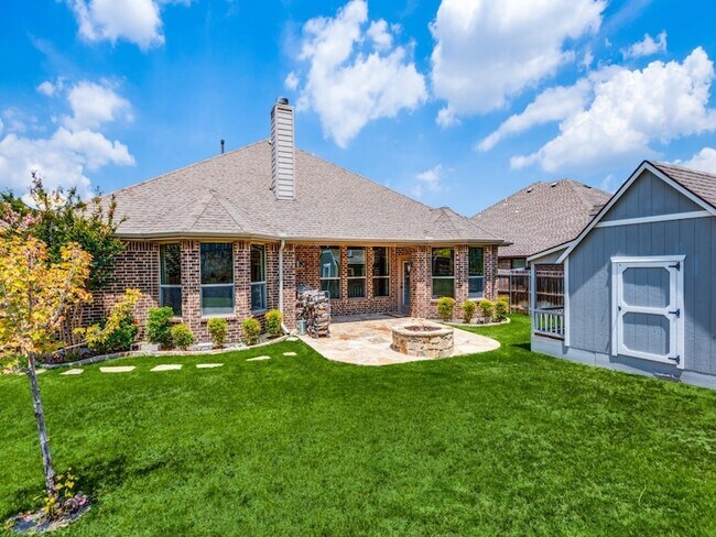 Building Photo - 10961 Silver Horn Dr