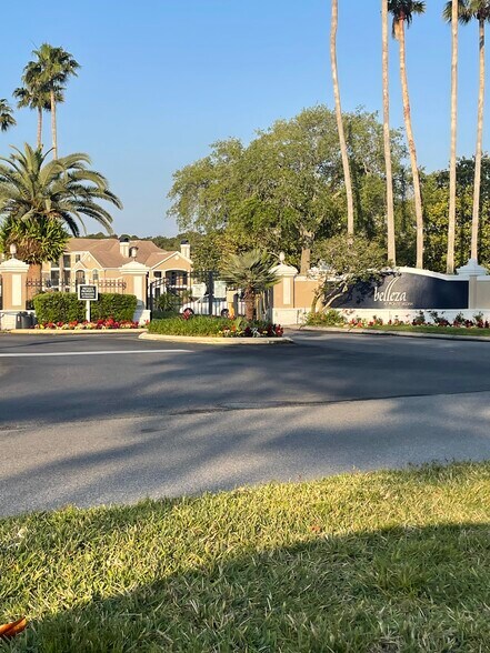 Building Photo - 300 Boardwalk Dr