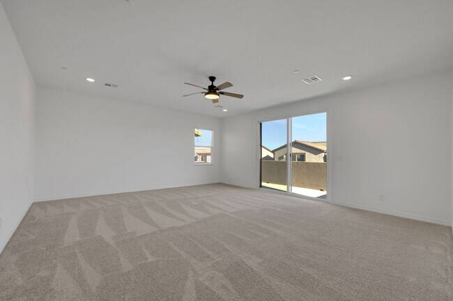 Building Photo - Nearly New Lennar 5 Bedroom Home in Inspirada