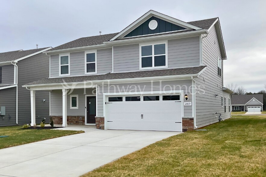 Building Photo - 2419 Nabali Wy