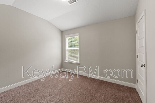 Building Photo - 4504 Chestnut Trl