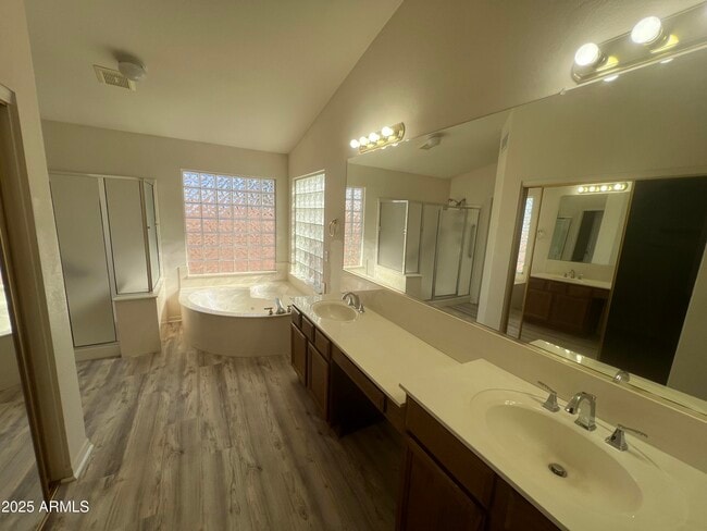 Building Photo - 2015 N 123rd Dr