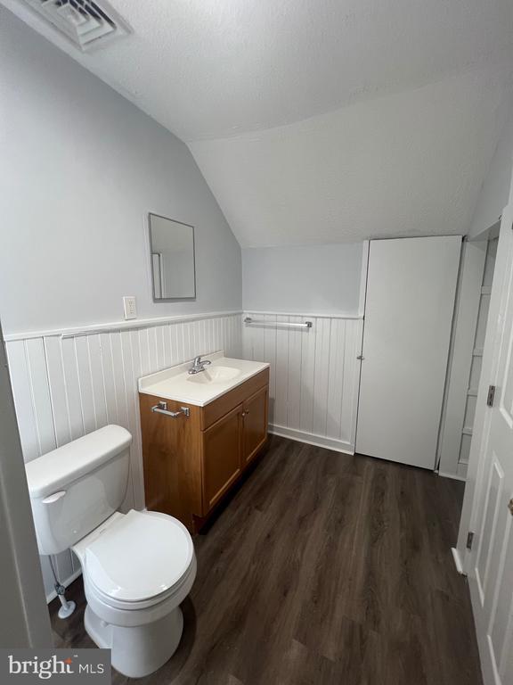 Building Photo - 705 W White Horse Pike